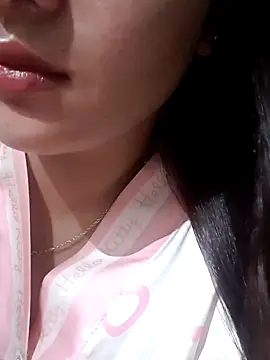 Snapshot of Linksys_nicee chatting on June 6, 3:17 pm Linksys nicee online show from June 6, 3:17 pm