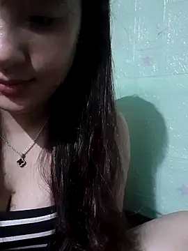 Snapshot of Linksys_nicee chatting on July 6, 3:25 pm Linksys nicee online show from July 6, 3:25 pm