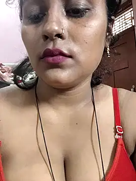Snapshot of Jasmine_Januja chatting on May 12, 3:47 am Jasmine Januja online show from May 12, 3:47 am