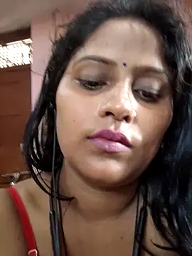 Snapshot of Jasmine_Januja chatting on May 16, 12:29 am Jasmine Januja online show from May 16, 12:29 am