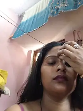 Snapshot of Jasmine_Januja chatting on June 5, 7:03 am Jasmine Januja online show from June 5, 7:03 am