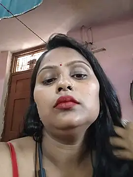 Snapshot of Jasmine_Januja chatting on June 11, 9:07 am Jasmine Januja online show from June 11, 9:07 am