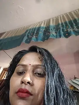 Snapshot of Jasmine_Januja chatting on June 15, 2:36 am Jasmine Januja online show from June 15, 2:36 am