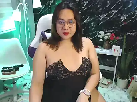 Snapshot of 1aquaticangel69 chatting on December 19, 9:55 pm 1aquaticangel69 online show from December 19, 9:55 pm