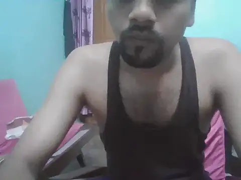 Snapshot of rashid-khan786 chatting on September 23, 4:26 am rashid-khan786 online show from September 23, 4:26 am