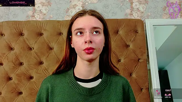 Snapshot of CoraVex chatting on November 20, 3:39 am CoraVex online show from November 20, 3:39 am