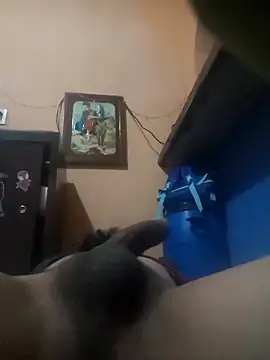 Snapshot of cesarin3535 chatting on February 26, 10:36 am cesarin3535 online show from February 26, 10:36 am