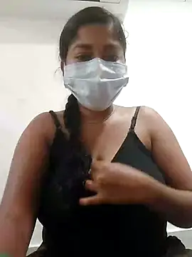 TAMIL AMMUKUTTYY online show from September 24, 7:39 pm