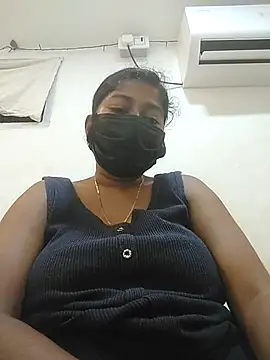 TAMIL AMMUKUTTYY online show from October 18, 6:52 pm