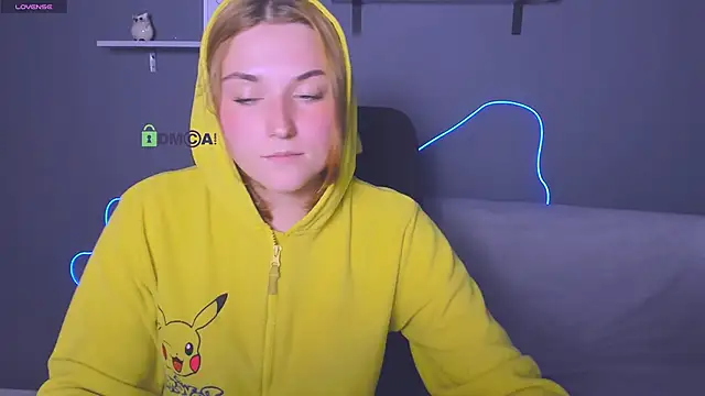 casey meow  online show from September 29, 1:05 pm