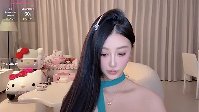 Snapshot of Melody-11 chatting on October 22, 1:11 pm Melody-11 online show from October 22, 1:11 pm