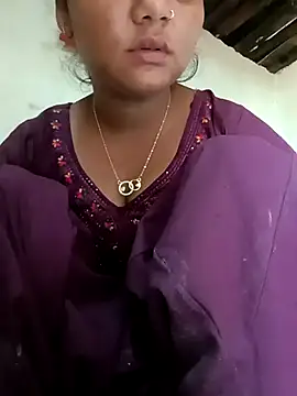 Hot Shredha online show from October 26, 3:01 am