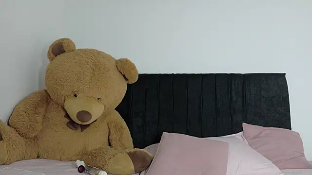 Snapshot of Natashaparker__ chatting on June 11, 4:21 am Natashaparker online show from June 11, 4:21 am