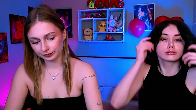 ariana ross7 online show from February 23, 8:17 pm