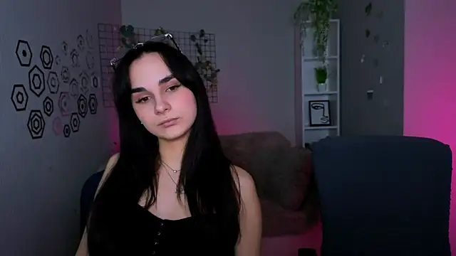 ariana ross7 online show from April 21, 9:59 am