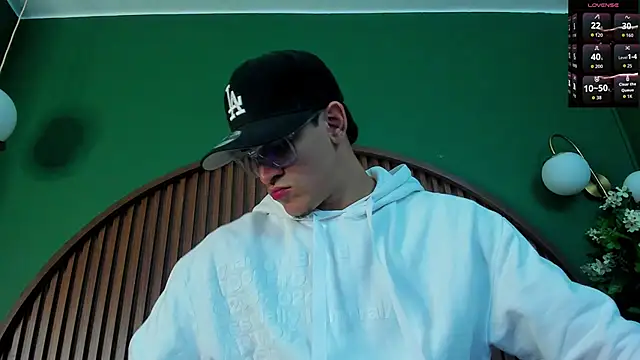 JeergMuscle online show from November 2, 5:21 am