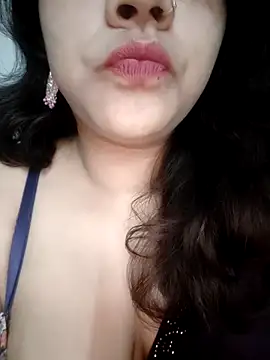 Snapshot of Bhaavyasingh chatting on November 4, 7:51 am Bhaavyasingh online show from November 4, 7:51 am