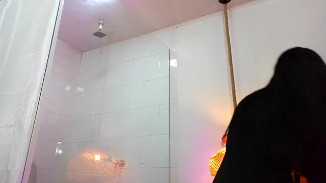 Daphnee-x online show from December 19, 11:39 am