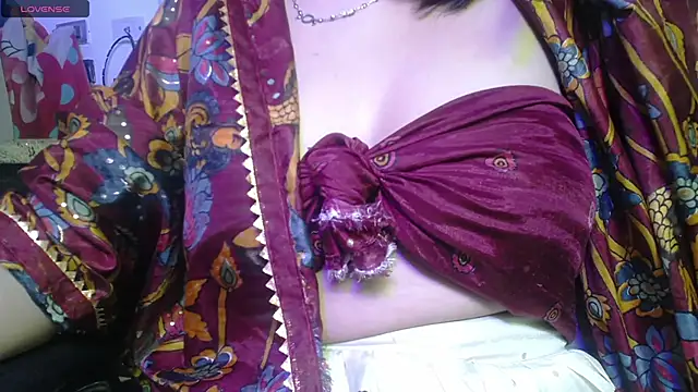Snapshot of kashvi_ chatting on May 14, 8:15 pm kashvi online show from May 14, 8:15 pm