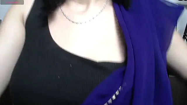 Snapshot of kashvi_ chatting on June 18, 7:18 pm kashvi online show from June 18, 7:18 pm