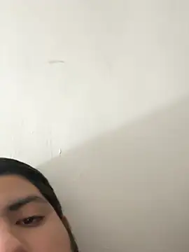 Snapshot of futsam653 chatting on June 19, 7:01 am futsam653 online show from June 19, 7:01 am