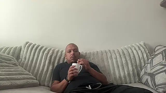 caramelizedzeus online show from November 12, 3:45 pm