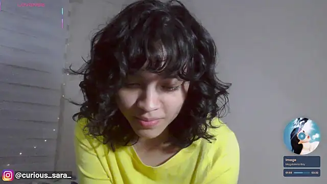 Snapshot of _curiouskitten_ chatting on December 18, 3:12 am curiouskitten online show from December 18, 3:12 am