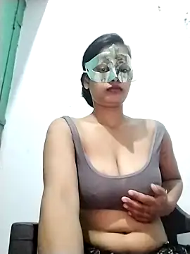 Snapshot of ms-naina chatting on November 29, 6:00 pm ms-naina online show from November 29, 6:00 pm