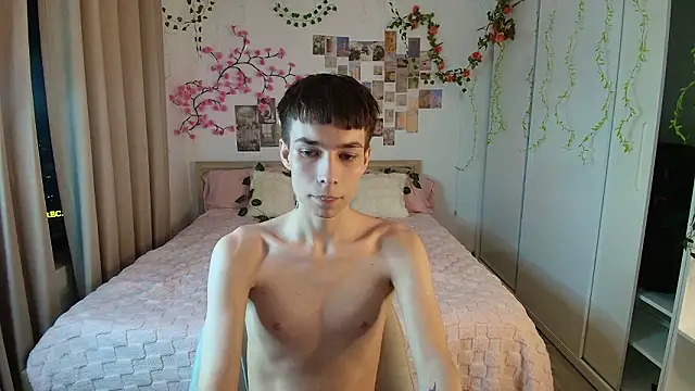 Snapshot of adam_kpoy chatting on February 16, 2:46 pm adam kpoy online show from February 16, 2:46 pm