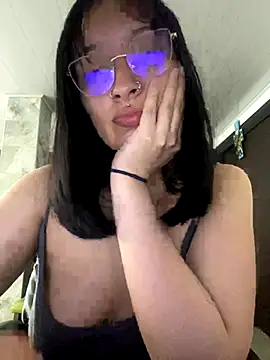 Scarlett Millerw online show from November 14, 2:27 pm