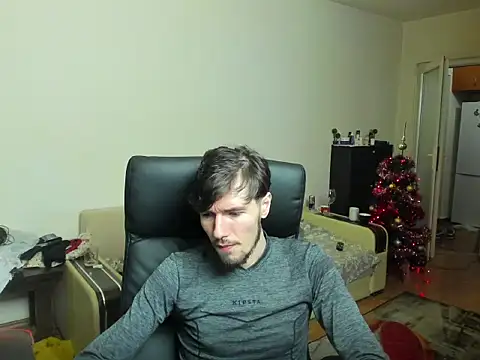 Snapshot of dirty_justin chatting on December 17, 12:27 am dirty justin online show from December 17, 12:27 am