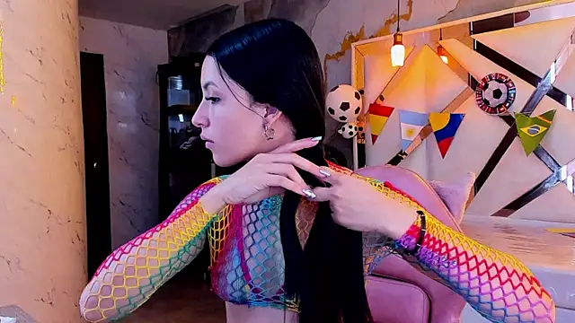 sophiadoll tf online show from July 6, 1:30 pm