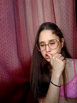 Snapshot of linameii chatting on November 17, 6:35 pm linameii online show from November 17, 6:35 pm