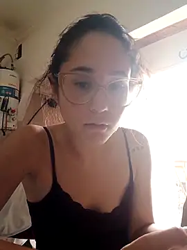 Snapshot of linameii chatting on November 27, 5:26 pm linameii online show from November 27, 5:26 pm