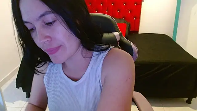 cristal1609 online show from February 25, 1:32 pm