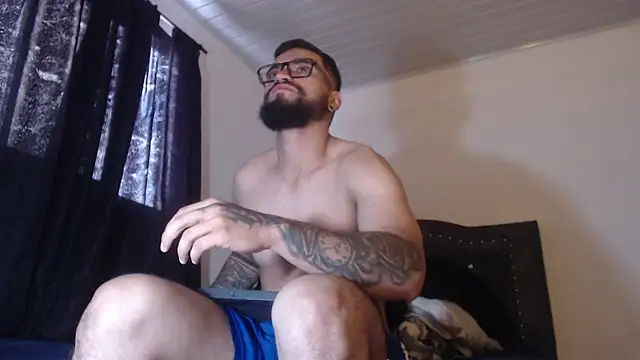 Chrys harris77 online show from March 13, 2:01 pm