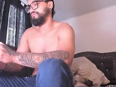 Chrys harris77 online show from June 19, 5:39 pm