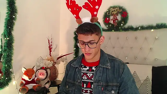 SalvadorFit online show from December 18, 10:16 pm