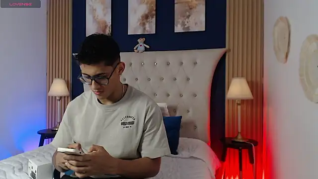 SalvadorFit online show from March 6, 8:16 pm