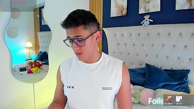 SalvadorFit online show from July 1, 8:19 pm