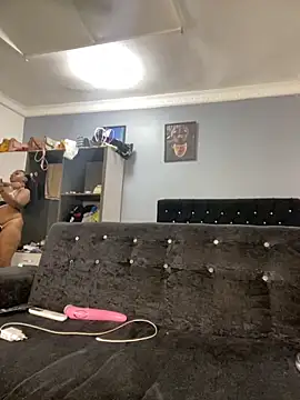 Snapshot of Daavikolovivi chatting on October 25, 4:09 am Daavikolovivi online show from October 25, 4:09 am