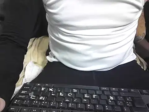 Snapshot of smoky29dirty chatting on October 2, 4:36 pm smoky29dirty online show from October 2, 4:36 pm