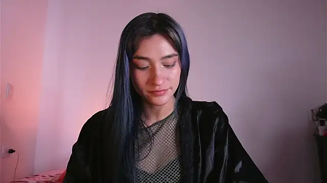 halsey1  online show from October 21, 11:55 am