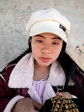 tulipsexy online show from December 19, 3:24 am