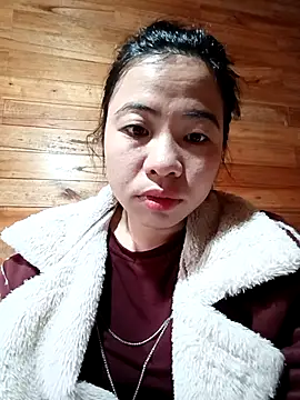 tulipsexy online show from January 19, 5:55 am