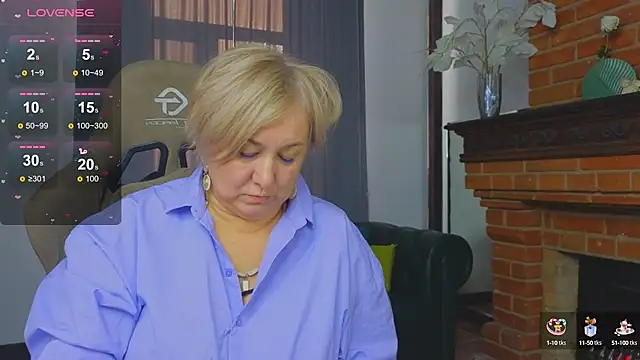 Snapshot of Marta_Wils chatting on October 17, 2:59 am Marta Wils online show from October 17, 2:59 am