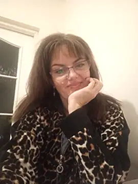 ValeriaLove43211 online show from November 6, 6:53 pm