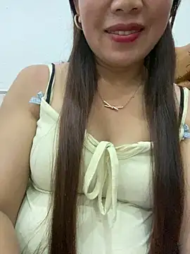 Snapshot of Milky-milk chatting on May 26, 1:40 pm Milky-milk online show from May 26, 1:40 pm