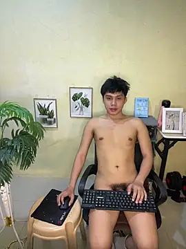 Snapshot of Jan_Waynexx chatting on May 5, 1:19 pm Jan Waynexx online show from May 5, 1:19 pm
