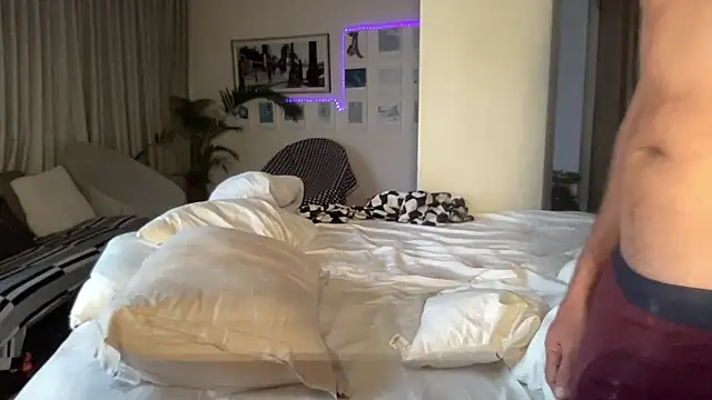 meilingmike online show from September 21, 3:52 am